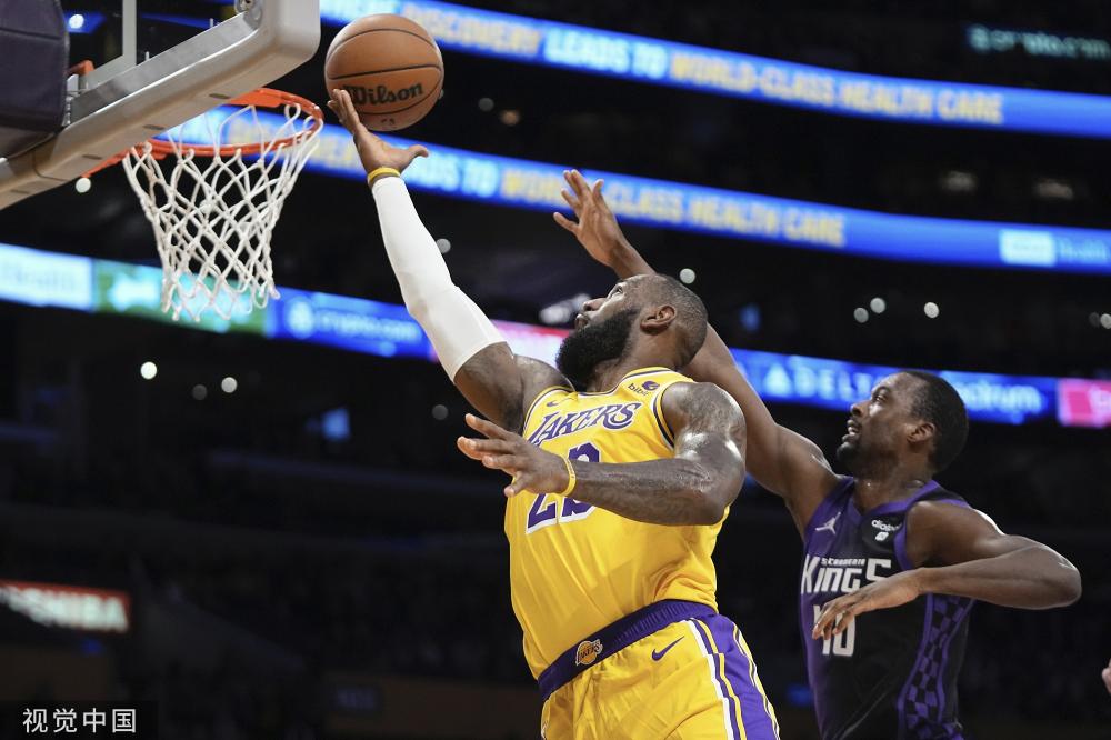 着对手与自 着对手与自