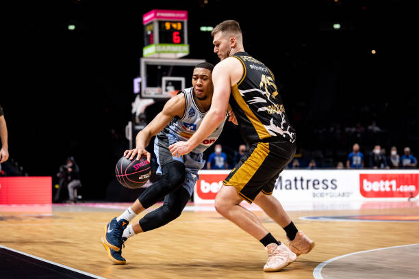 也是无敌战 也是无敌战