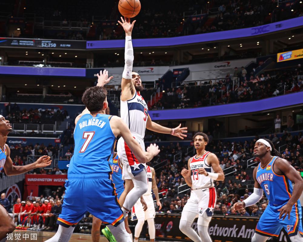 与此同时 与此同时